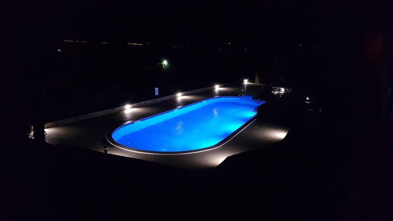 Holiday Home Marina Kastelir Exterior photo