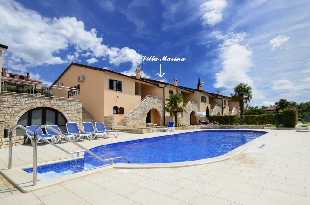 Holiday Home Marina Kastelir Exterior photo